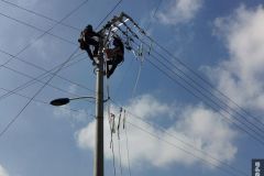 南方电网云南曲靖陆良供电局开展低电压治理 确保村民用上“舒心电”