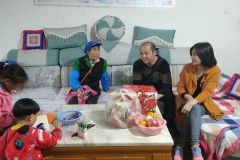 情暖留守儿童 乐做爱心妈妈——会泽供电局赵倩帮扶留守儿童纪实