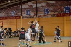 广西梧州：职工篮球赛 点燃夏日激情（图）